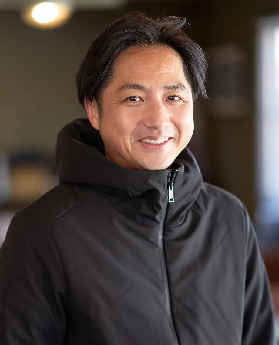 代表取締役 斉間 康弘