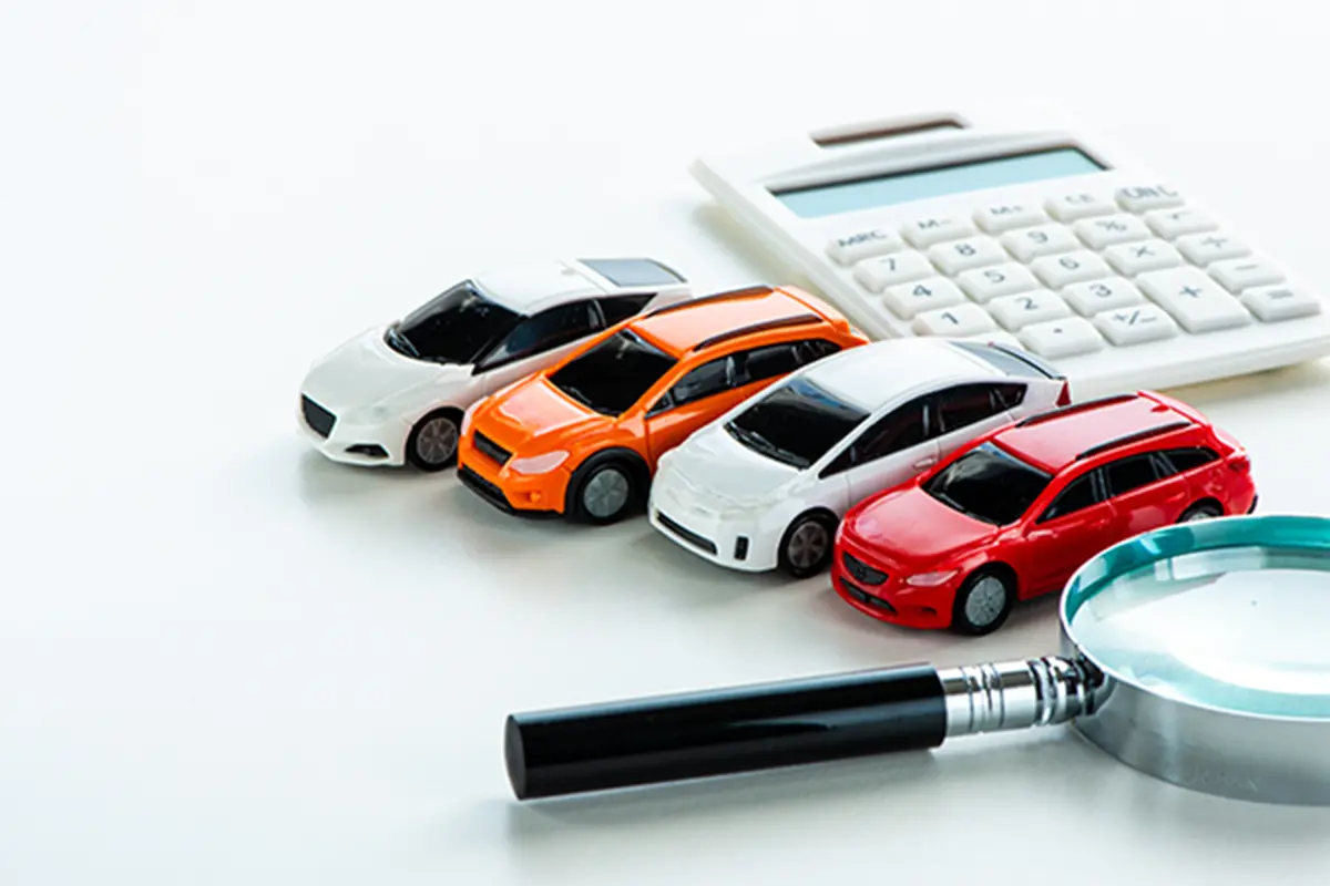 電卓とミニカー