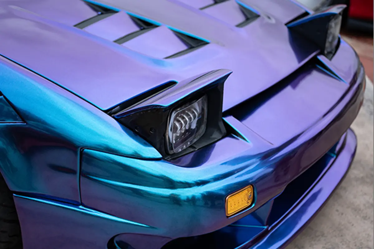 カスタマイズされた車