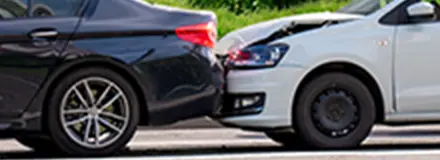 自動車追突事故